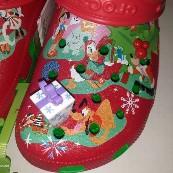 (New) Crocs Disney Limited Edition Clogs (W10/M8) - Picture 4 of 10